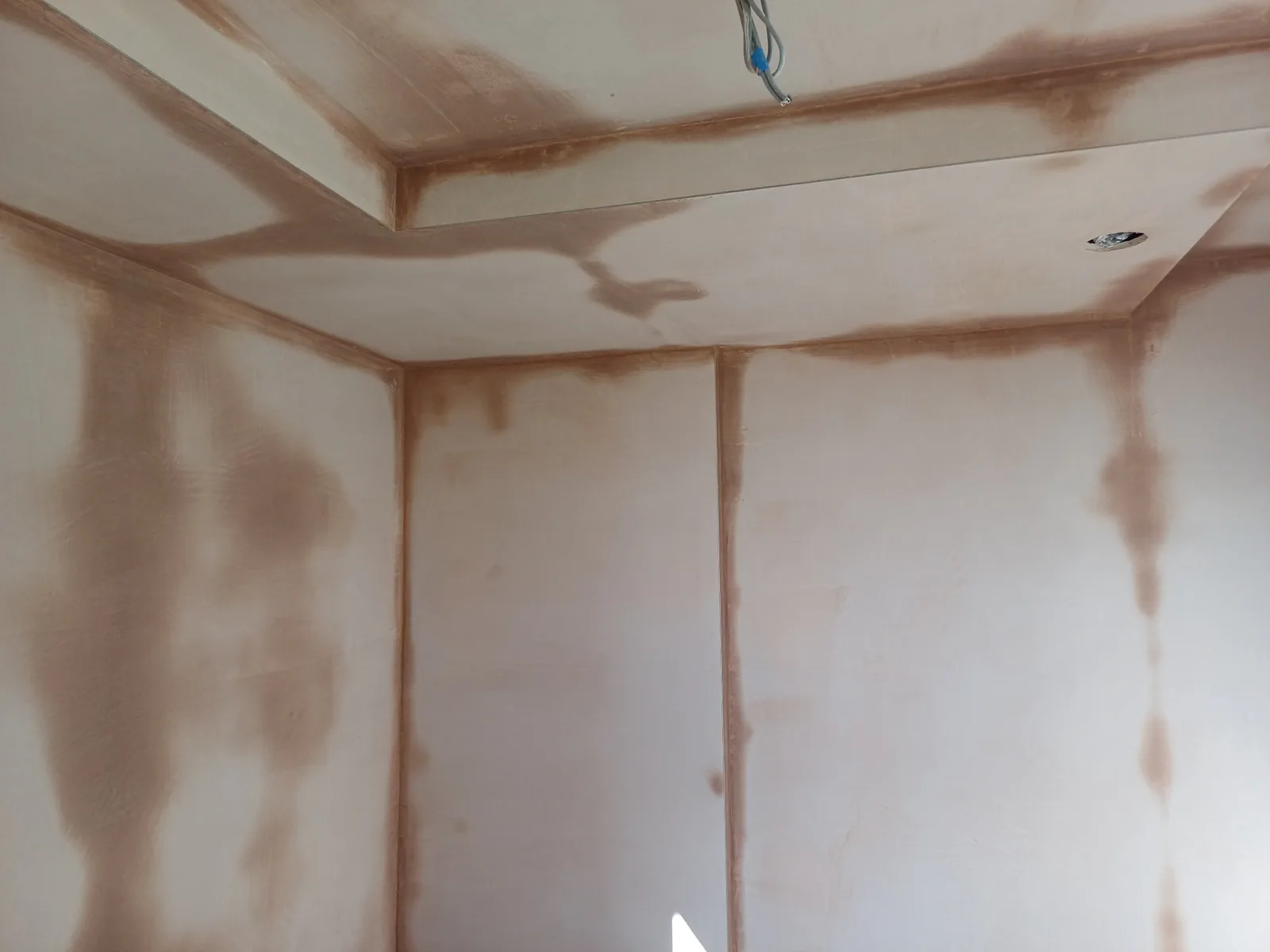 Fulham 2-bedroom flat plastering & skimming